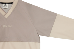 W_ (LIGHT BEIGE)V-NECK SPORTY PULLOVER _ 512700112