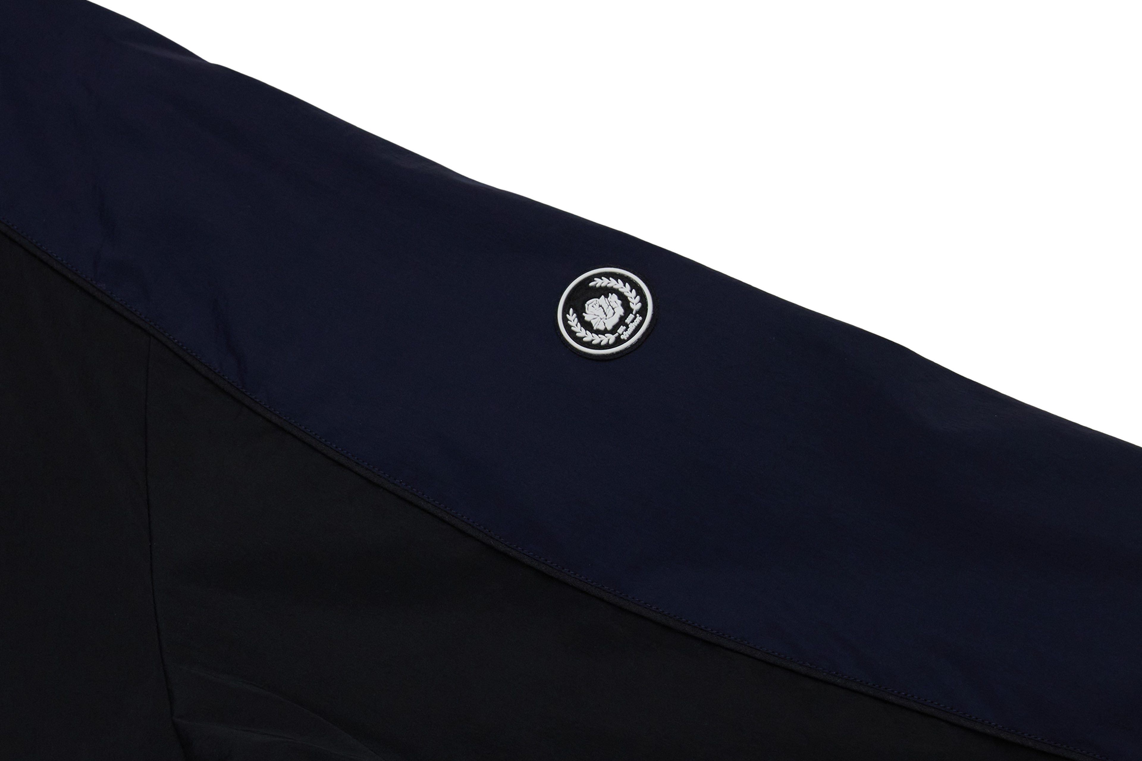 W _ (BLACK) VANGUARD ANORAK _ 511100399
